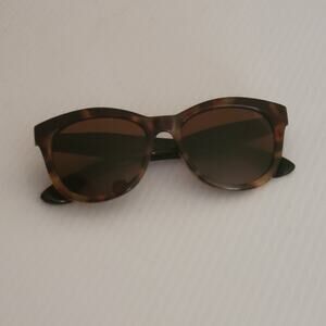 Peepers Reading Sunglasses Brown Tortoise Frame Brown Lens Caliente Sun +3